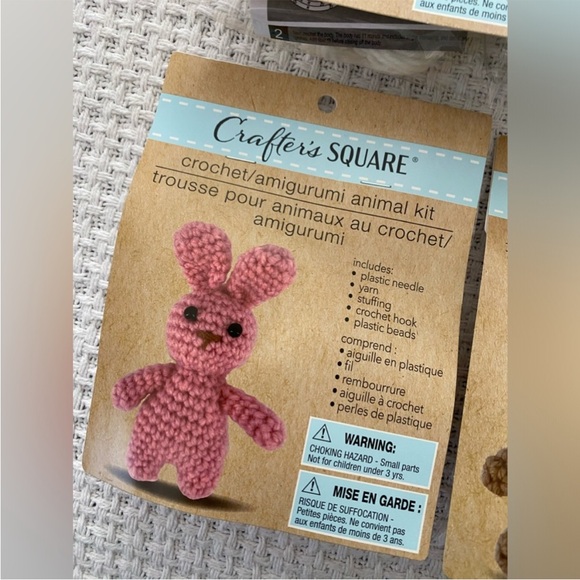 🆕🧶 CRAFTER’S SQUARE ANIMAL CROCHET KIT BUNDLE! NEW FACTORY SEALED. 6 DESIGNS! - Picture 5 of 10